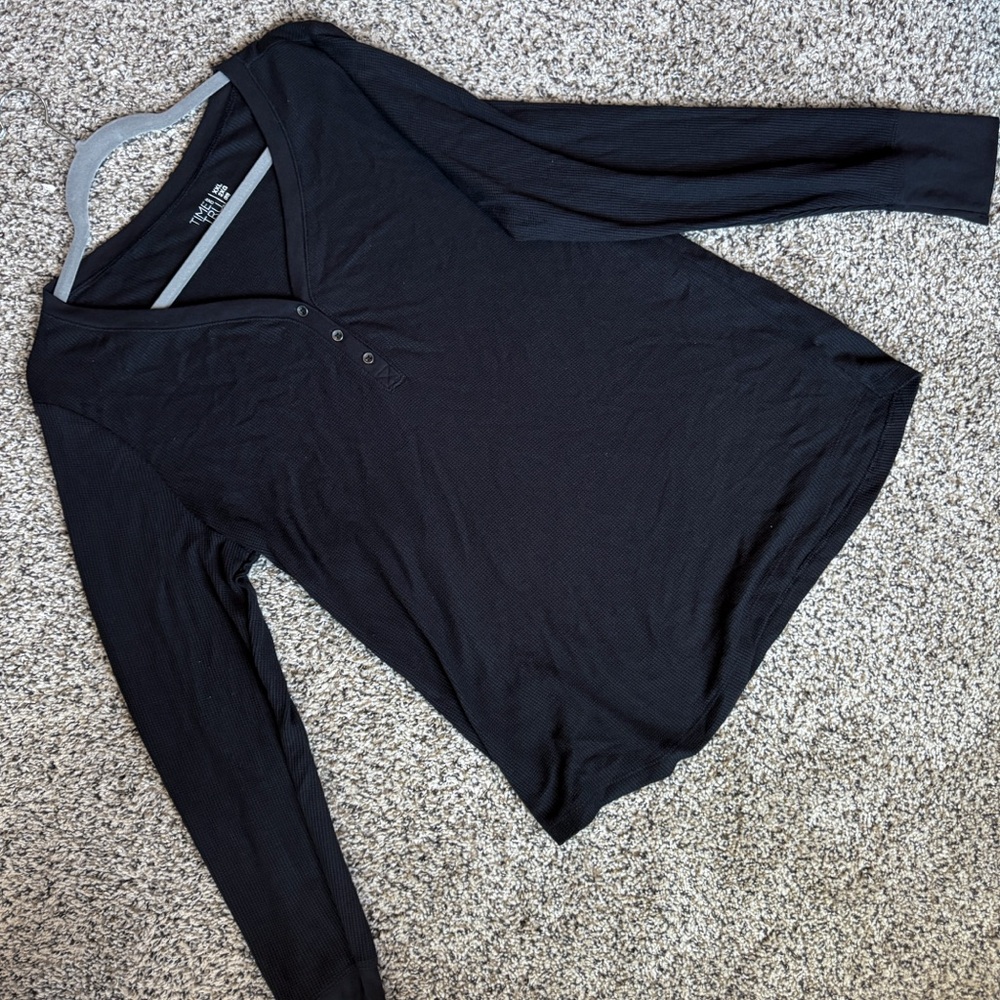 Plus size Black Top XXL